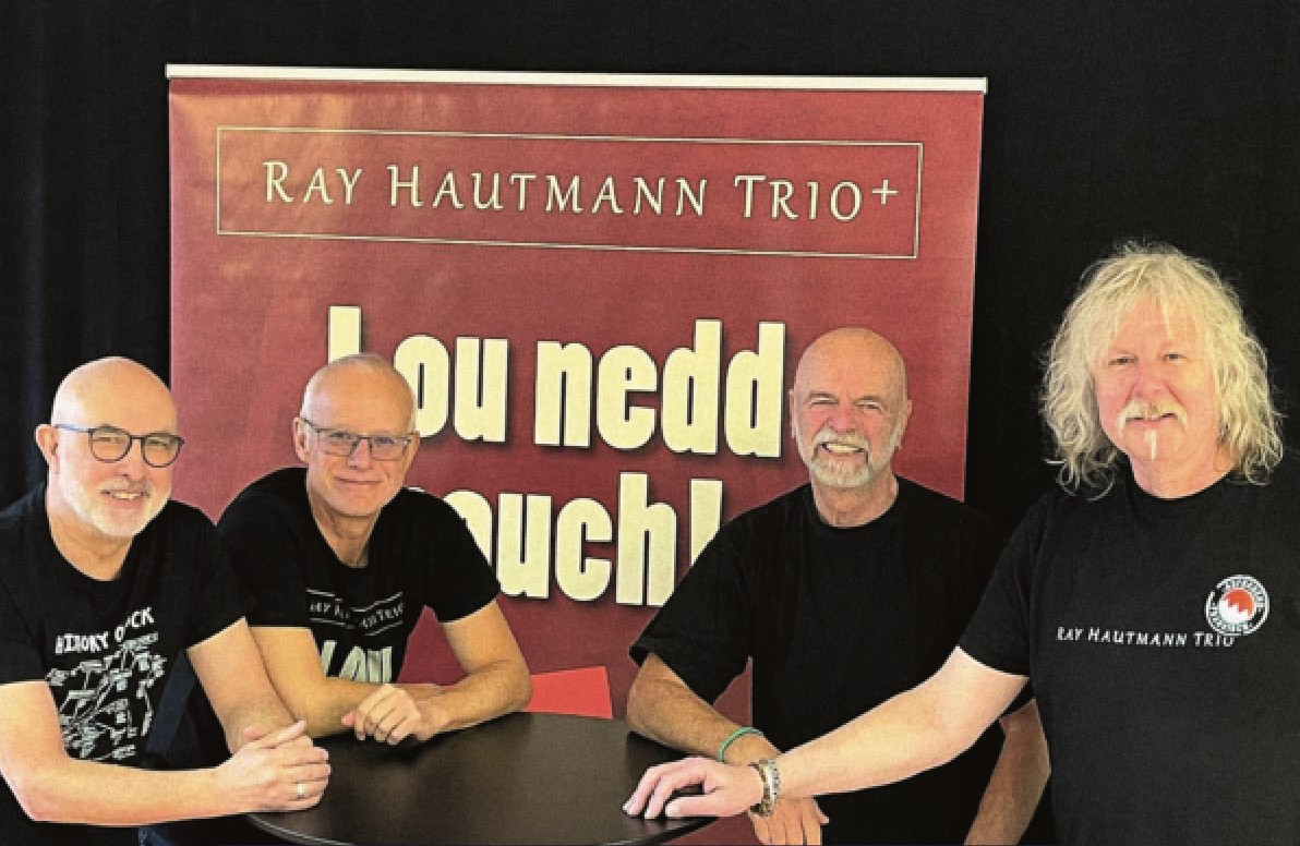 Ray-Hautmann-Trio auf der Bühne